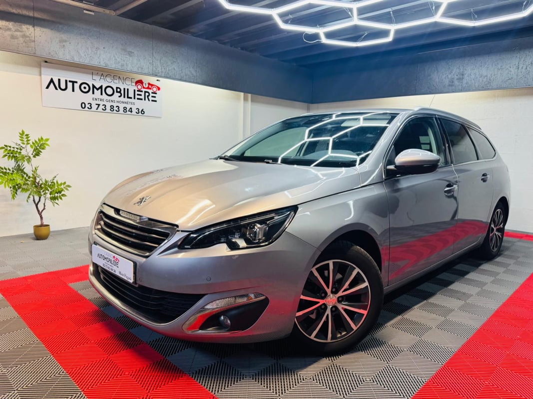 Peugeot 308 II (T9) SW 1.6 BlueHDi S&S allure 120 cv — 1