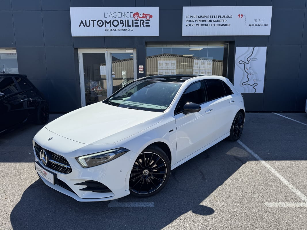 Mercedes-Benz Classe A A250e AMG Line Pack Premium Plus — 1