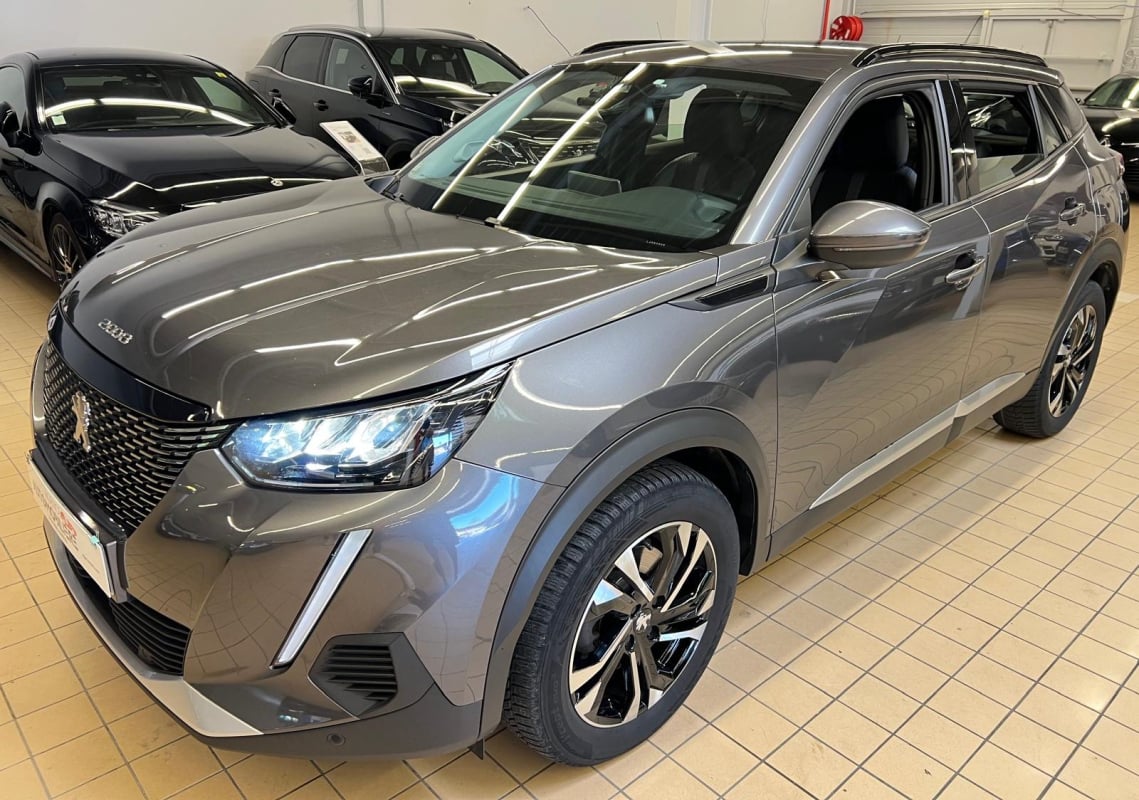 Peugeot 2008 1.5 BLUEHDI 130 S&S 7CV ALLURE EAT8 — 1