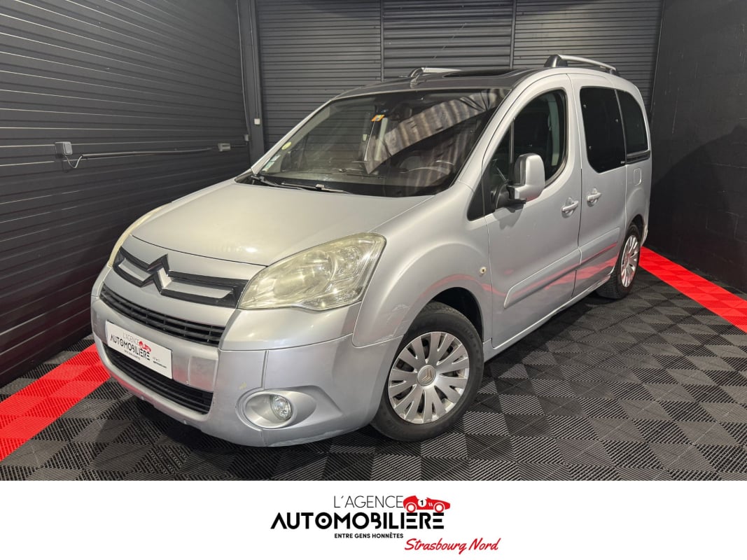 Citroen Berlingo II 1.6 E-HDI 92 MULTISPACE PACK Boite automatique - Toit vitré - GPS - Attelage - Ecran appuies têtes AR