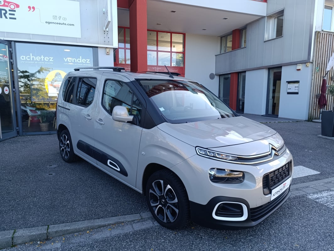 Citroen Berlingo 1.5 BlueHDi 16V 130 cv SHINE — 1