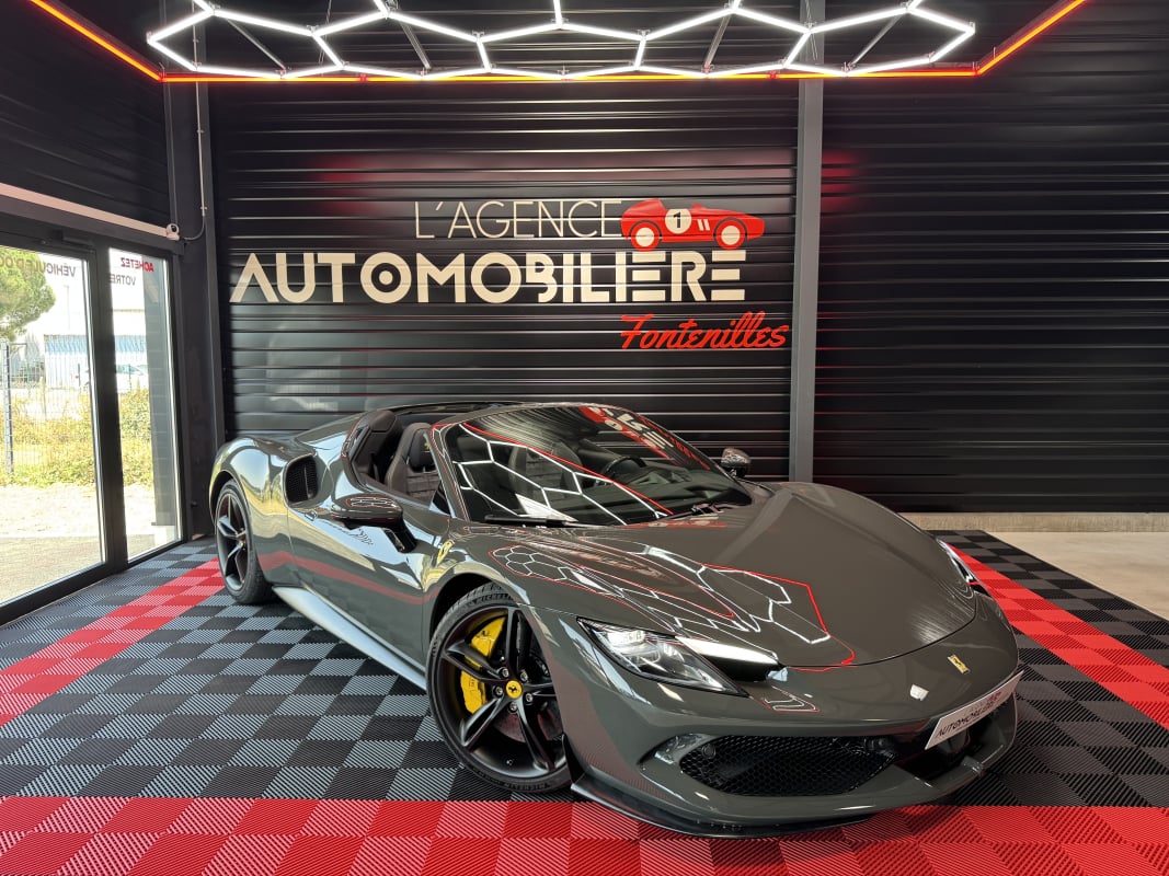 Ferrari 296 GTS 3.0 V6 Hybrid 830