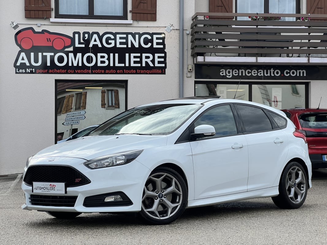 Ford Focus ST 2.0 Ecoboost 250ch 2ème main — 1