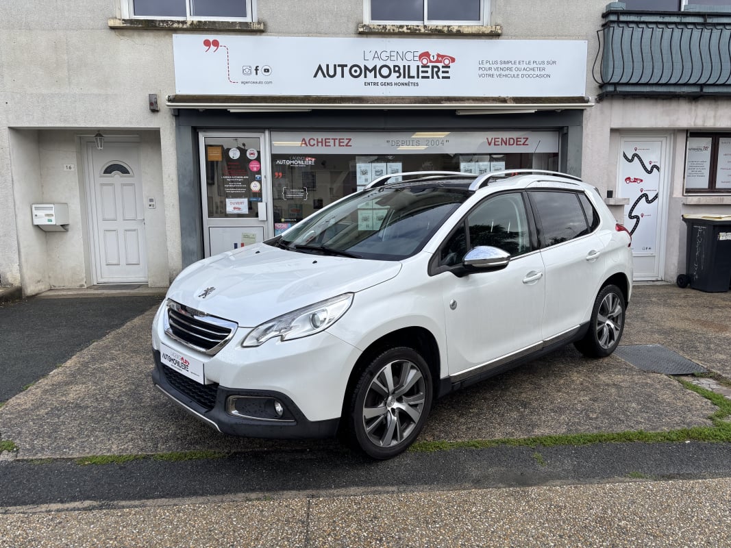 Peugeot 2008 110 cv - Crossway - Toit panoramique — 1