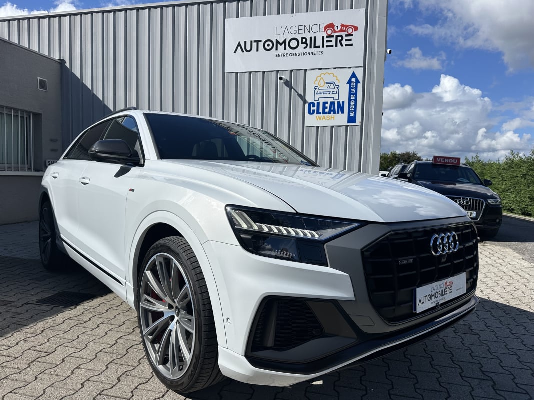 Audi Q8 60 3.0 TFSI e V6 24V 462 Plug in Hybrid Quattro Tiptronic8 340 cv — 1