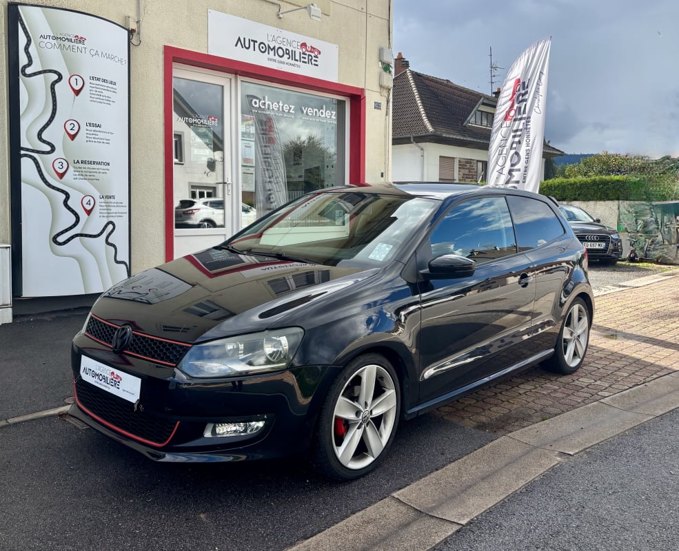 Volkswagen Polo V 1.6 TDI 16V 90 ch CONFORTLINE — 1