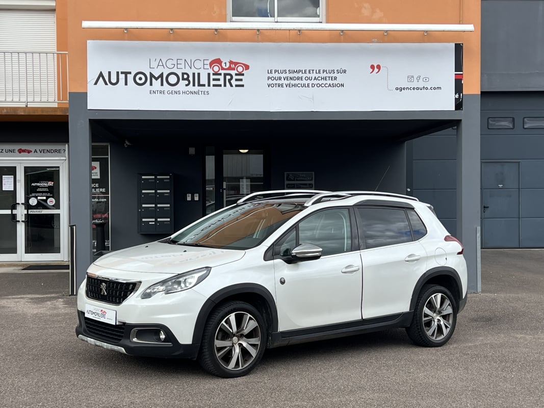 Peugeot 2008 1.2 Puretech EAT6 110 CV Crossway Couroie changée Toit Panoramique CarPlay Caméra — 1
