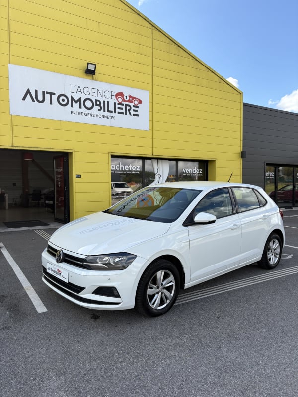 Volkswagen Polo 1.0 TSI Turbo Confortline — 1