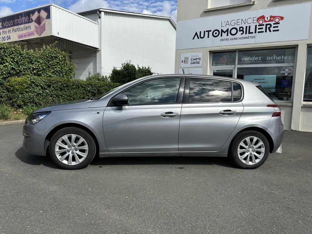 Peugeot 308 1.2 PURETECH 82 STYLE - ORIGINE FRANCE — 2