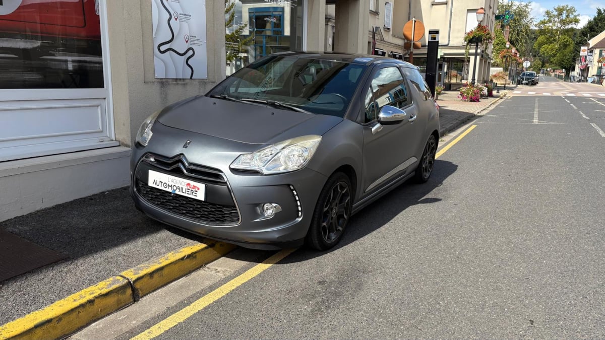 Citroen DS3 1.6 THP 155 MATIERE GRISE — 1