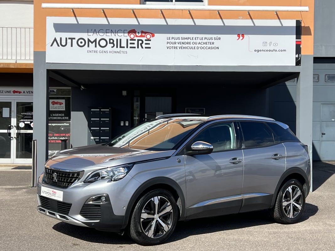 Peugeot 3008 1.2 Puretech EAT8 130 CV Crossway 1ère main Courroie changée — 1