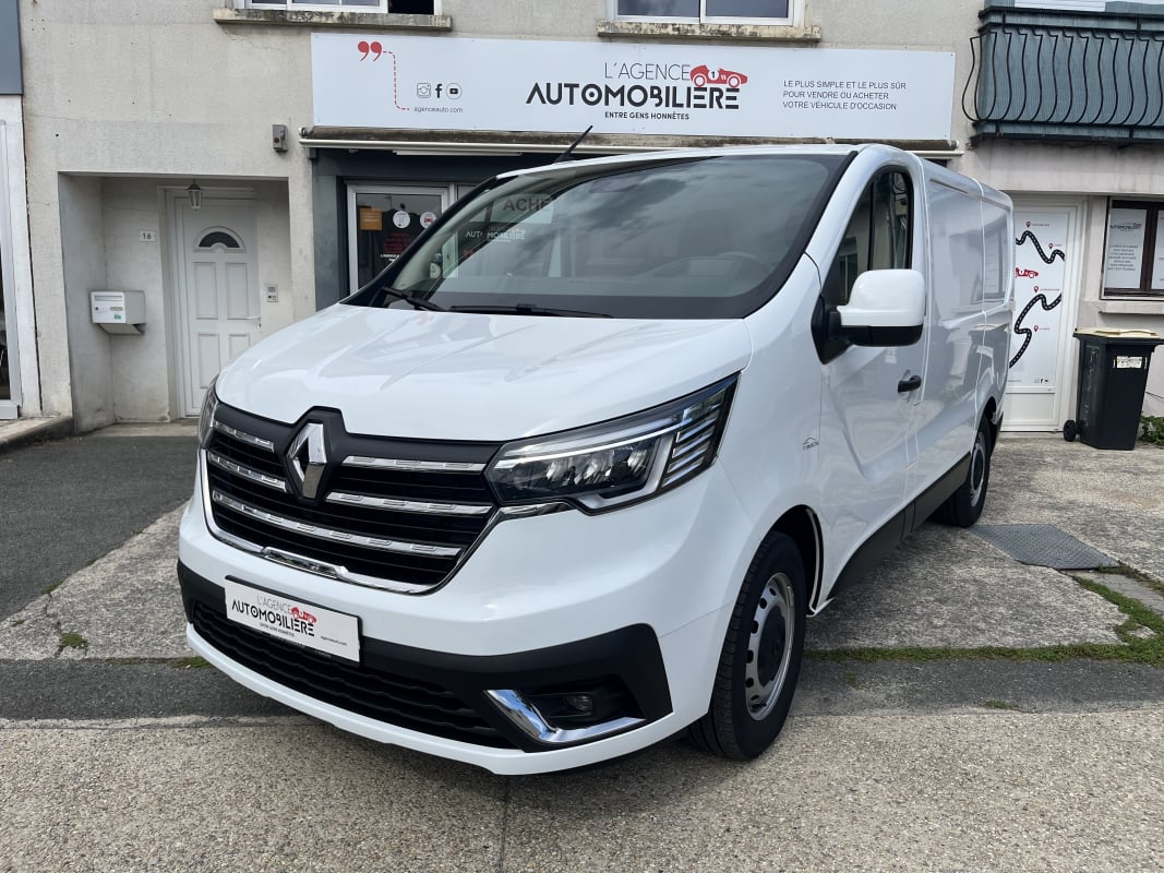 Renault Trafic III Phase 3 L1H1 2.0 dCi S&S 150 cv - Faible Kilométrage — 1