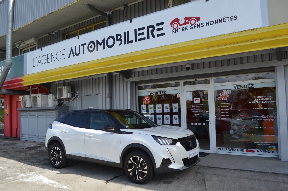 Peugeot 2008 1.2 155 GT EAT8 — 1