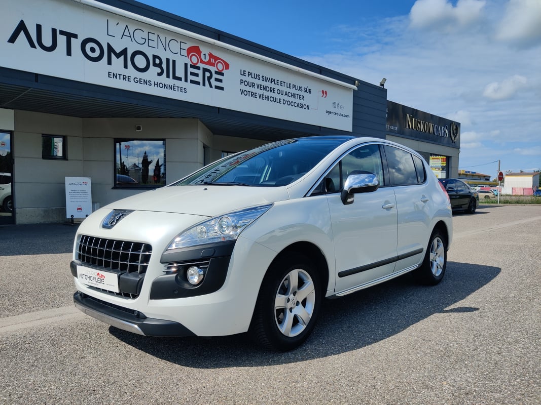 Peugeot 3008 1.6 e-HDI 115 ch Féline BMP6 — 1