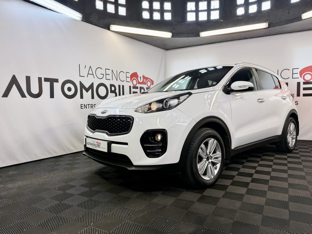 Kia Sportage IV 1.7 CRDI 115 ISG ACTIVE 2WD (Avec attelage) — 1