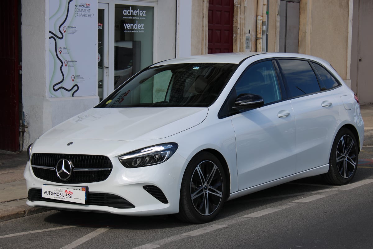 Mercedes-Benz Classe B 200 D 8G-DCT PROGRESSIVE LINE EDITION ( Entretien Mercedes, Caméra de recul, CarPlay... ) — 1