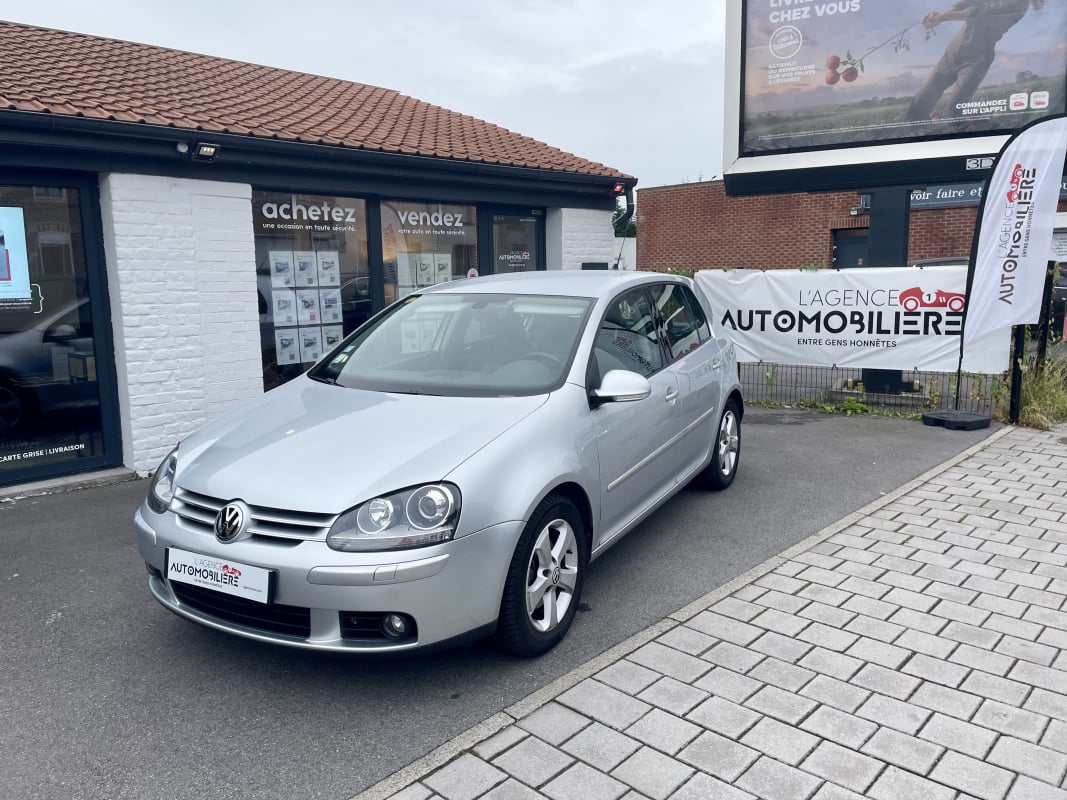 Volkswagen Golf V 2.0 TDI 140 CARAT 4MOTION 5P 1ère Main — 1