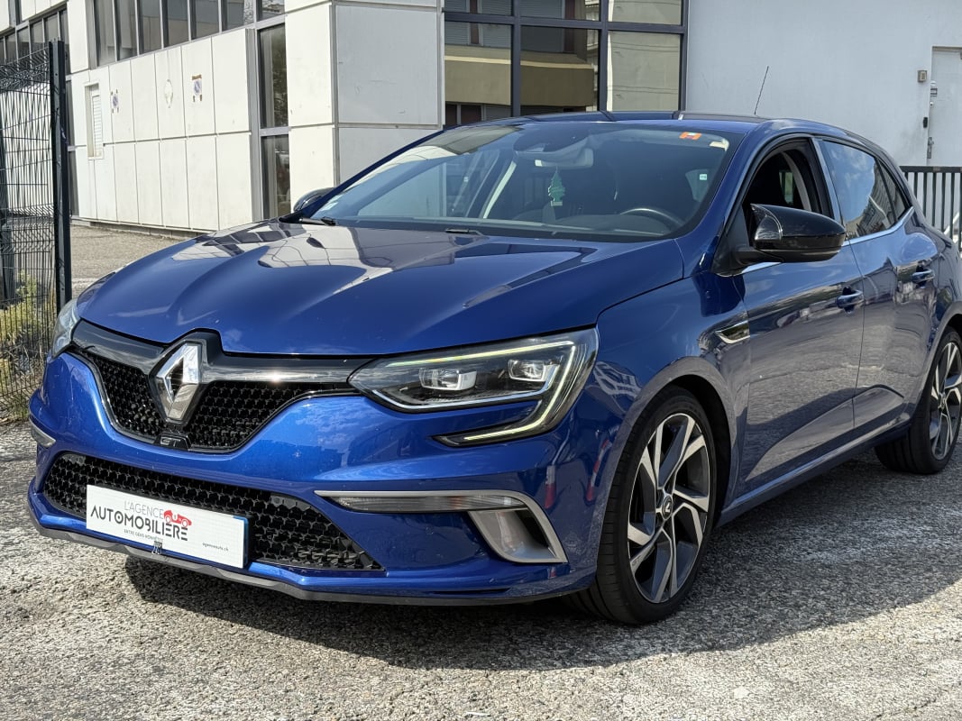 Renault Megane 1.6L 16V 4RD EDC7 205 cv GT — 1