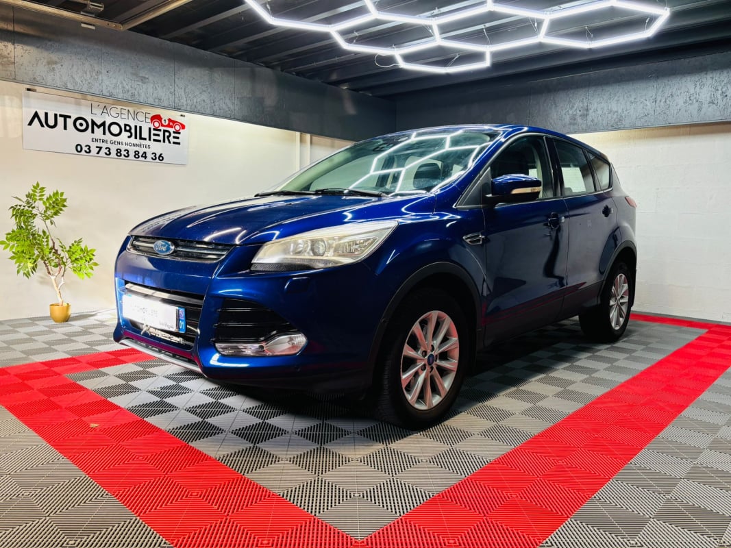 Ford Kuga 2.0 Tdci 150ch 4x4 TITANIUM BVA 5p — 1