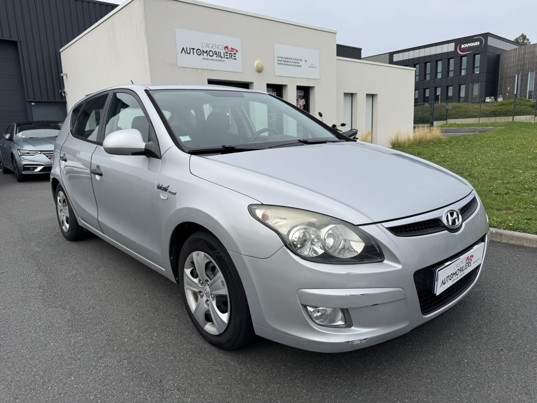 Hyundai i30 1.6 CRDi 115 BLUE DRIVE PACK EDITION — 1