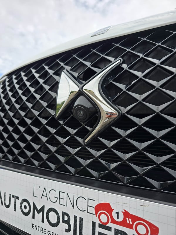 DS DS7 CROSSBACK 1.6 225 12CV GRAND CHIC AUTOMATIQUE — 40