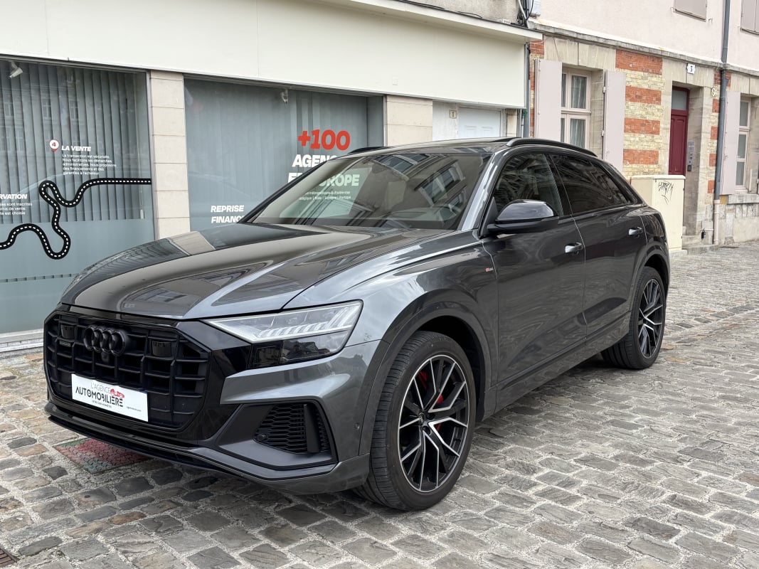 Audi Q8 60 3.0 TFSI e V6 24V 462 Plug in Hybrid Quattro Compétition — 1