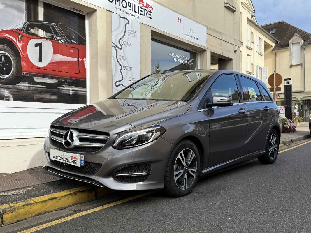 Mercedes-Benz Classe B 180 1.6 Turbo Business+Suivi Complet — 1