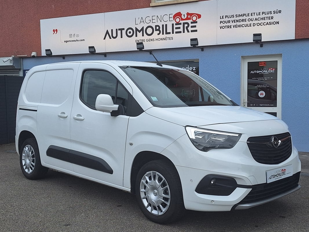 Opel Combo Cargo L1H1 1.5 100 ch Pack Clim — 1