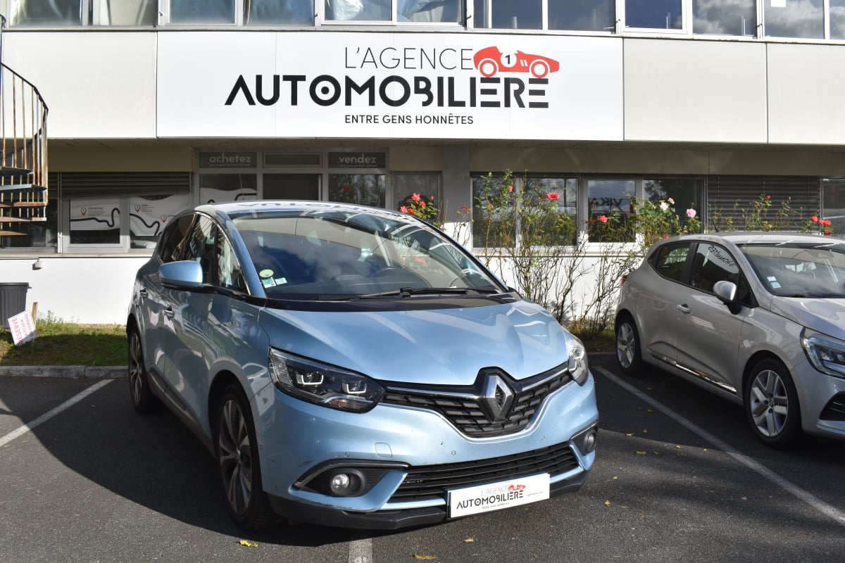 Renault Scenic INTENS IV 1.6 dCi EDC6 160 cv Boîte auto Entretien Renault