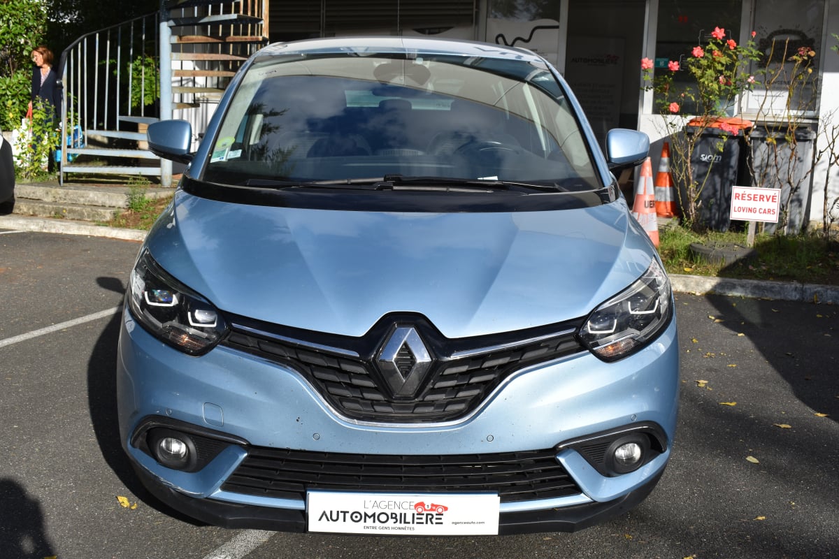 Renault Scenic INTENS IV 1.6 dCi EDC6 160 cv Boîte auto Entretien Renault — 2