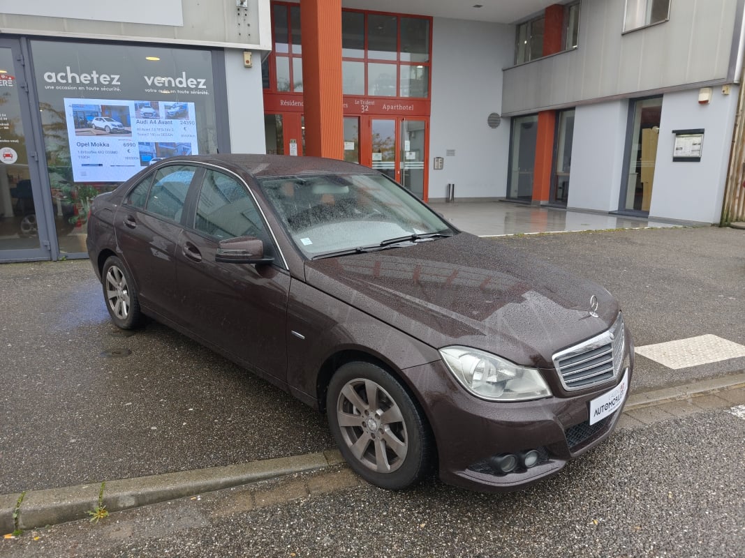 Mercedes-Benz Classe C 180 CDI BLUE.EFICIENCY — 1