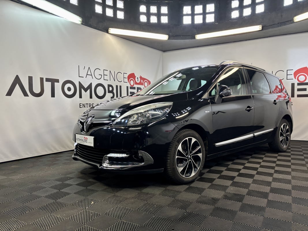 Renault Scenic GRAND SCENIC DCI 130 ENERGY FAP ECO2 BOSE EDITION 5 PL — 1