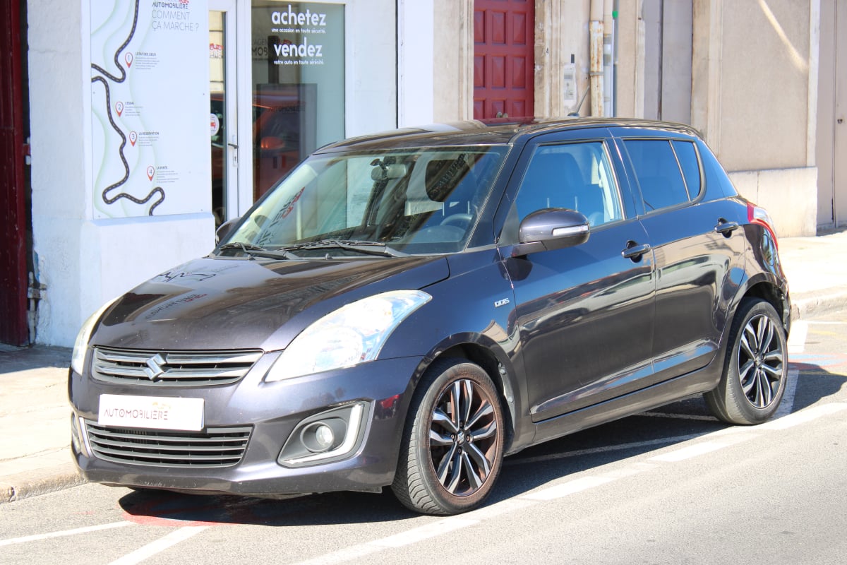 Suzuki Swift 1.3 DDIS 75 BIBA ( 1ère main, Moteur à chaîne, Radar Arr ... ) — 1
