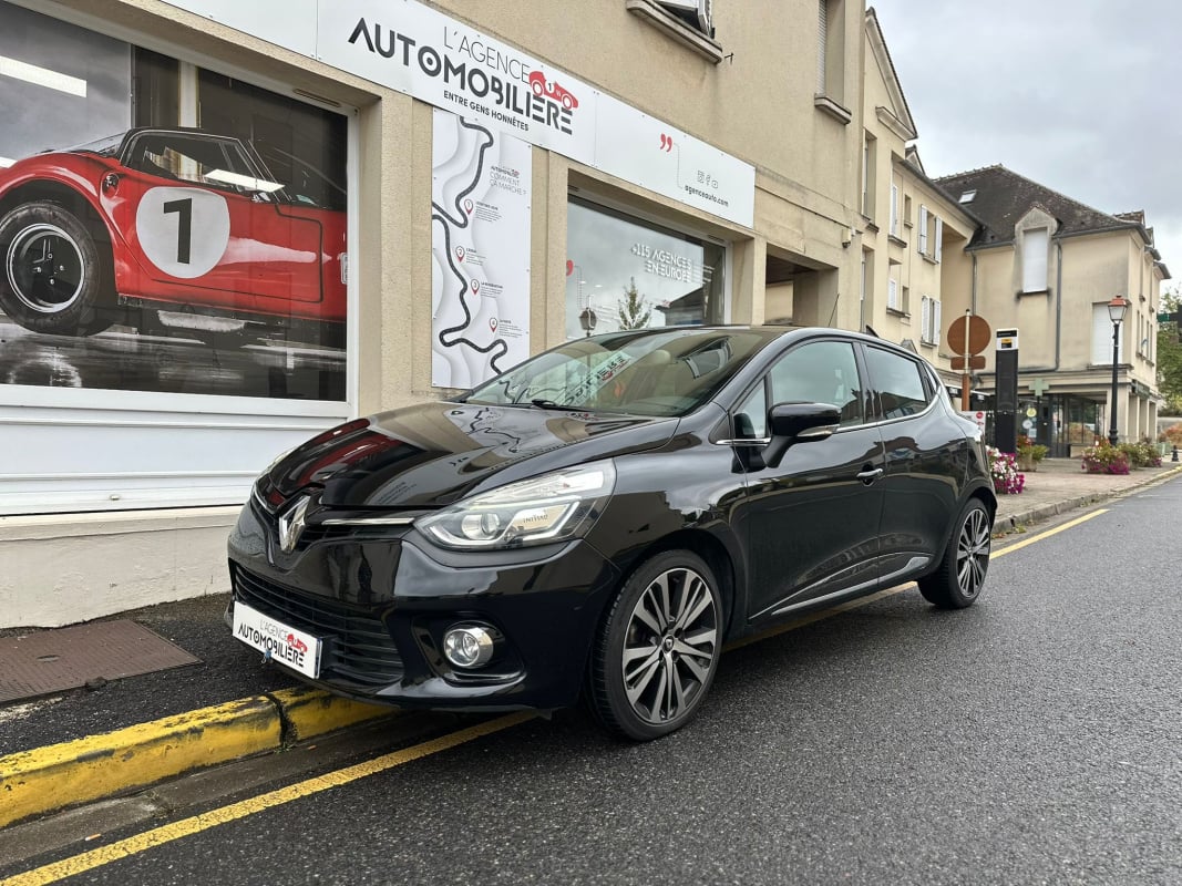 Renault Clio IV 1.5 DCI 90 INITIALE PARIS EDC ECO2 — 1