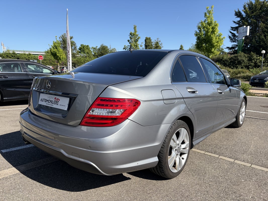 Mercedes-Benz Classe C W204 180 CGI 156 7G-TRONIC - GARANTIE 12 MOIS — 2