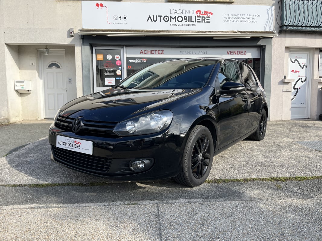 Volkswagen Golf VI 5 Portes 1.6 TDI 90 cv - Confortline Business - Distribution à jour — 1