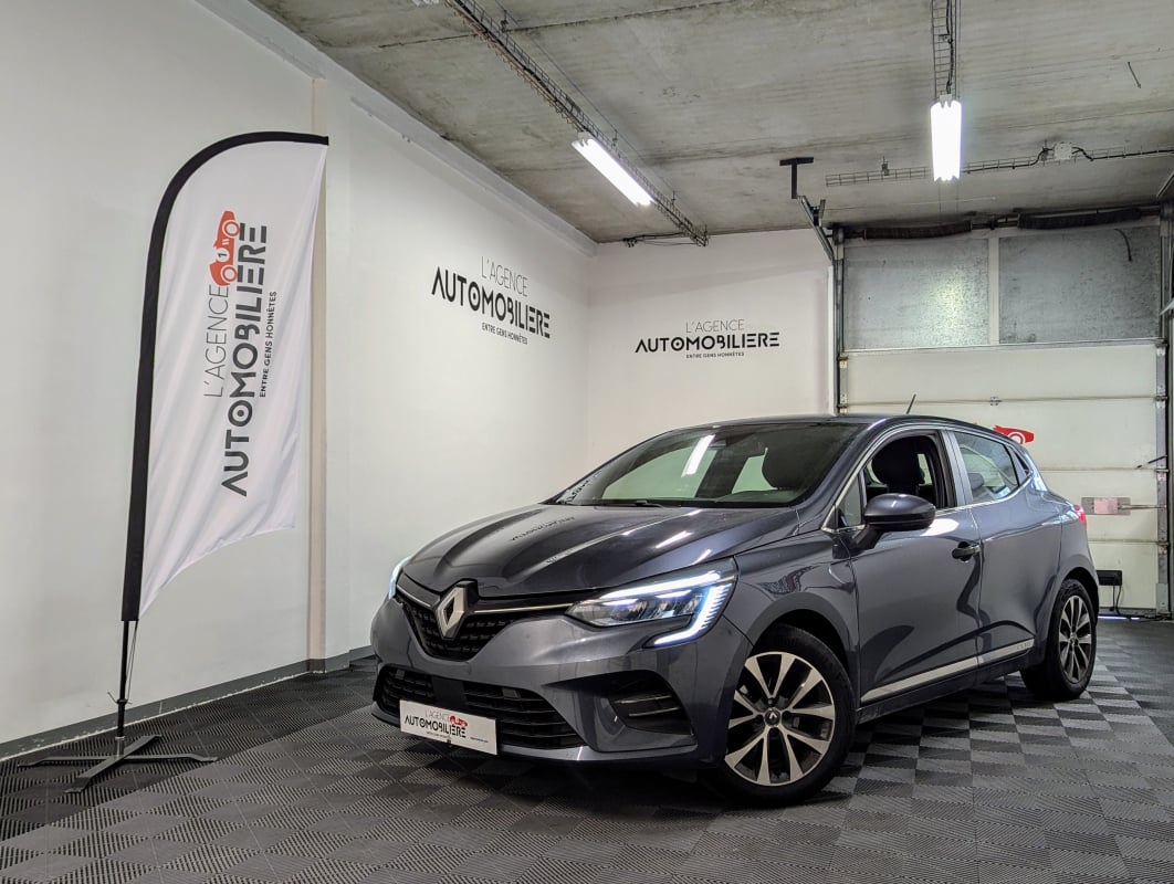 Renault Clio V 1.0 TCE 100 INTENS — 1