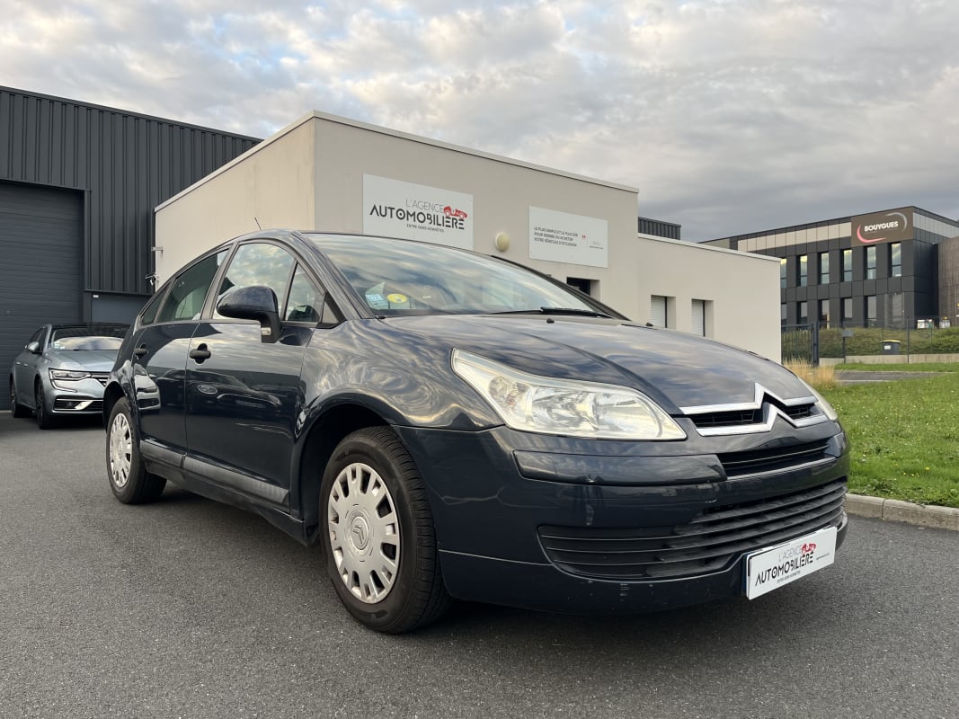 Citroen C4 CITROEN C4 1.4i 16V Attraction 6.0 CV — 1