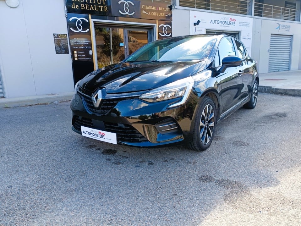 Renault Clio 1.6 E-Tech hybride 140ch Intens — 1