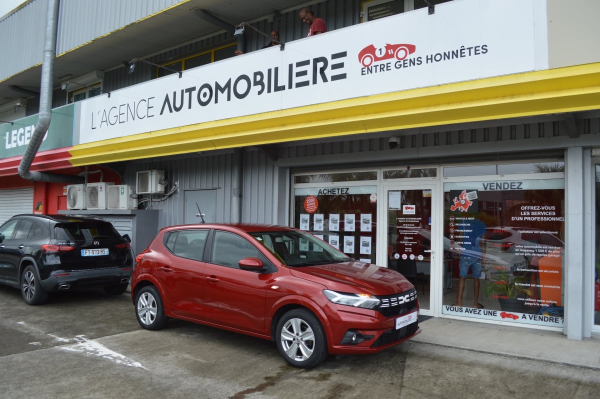 Dacia Sandero 1.0 TCe 90ch Expression — 1