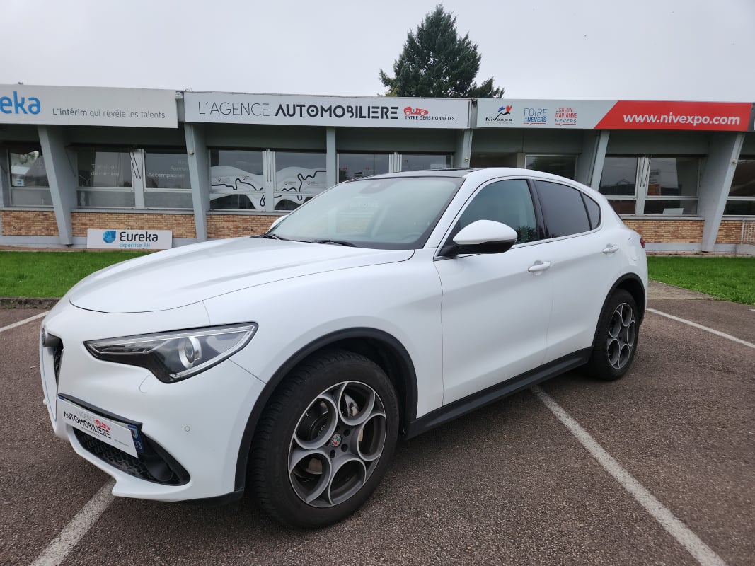 Alfa Romeo STELVIO LUSSO 2.2 JTD 16V Q4 210 cv Boîte auto — 1