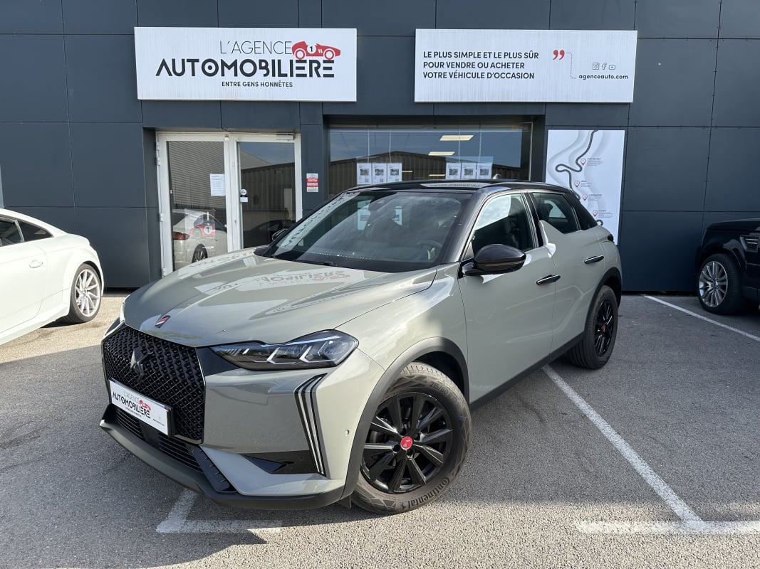 DS DS 3 crossback 1.2l 130cv S&S EAT8 PERFORMANCE LINE — 1