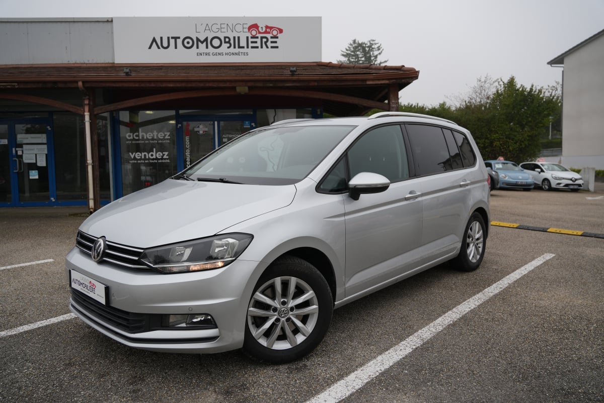 Volkswagen Touran III 1.2 TSI 110 BLUEMOTION TECHNOLOGY CONFORTLINE 7PL — 1