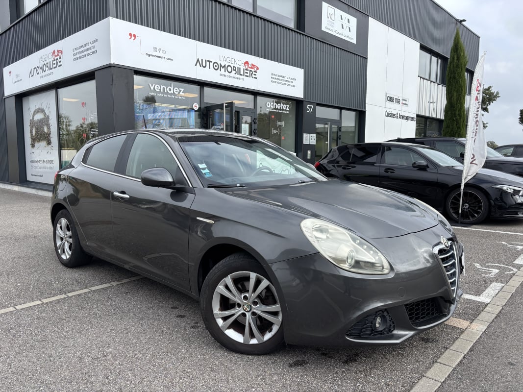 Alfa Romeo Giulietta 1.6 JTDM 16V 105 CV BV6 - GARANTIE 12 MOIS — 1