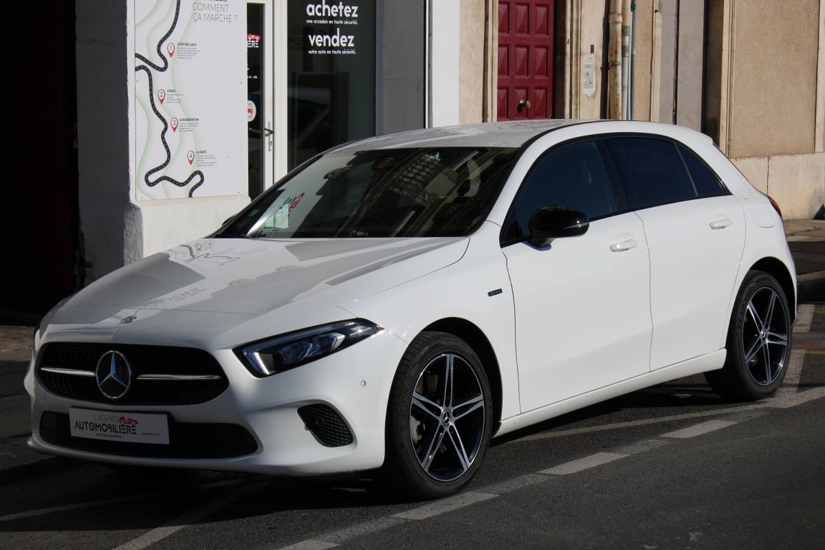 Mercedes-Benz Classe A 1.3 250 E 218H 160 EQ-POWER PHEV HYBRID 15.6KWH PROGRESSIVE LINE 8G-DCT BVA — 1