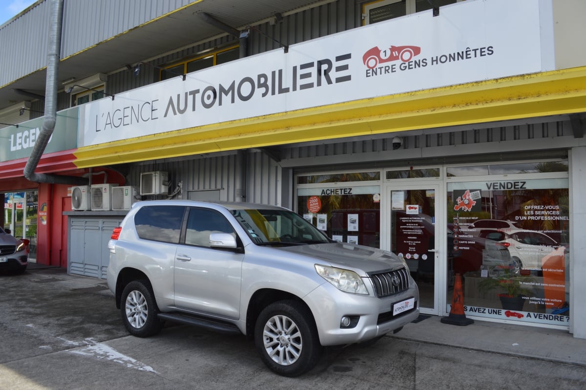 Toyota Land Cruiser 190 D-4D FAP Légende 3p — 1
