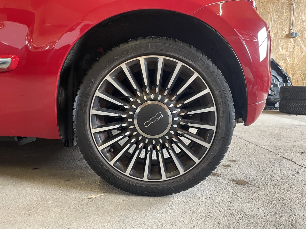 Fiat 500 0.9 TwinAir Turbo 105 cv club 500C — 27
