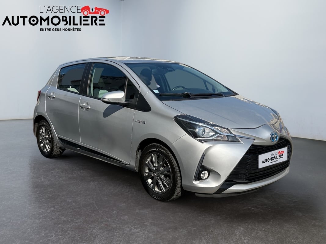 Toyota Yaris 1.5 VVTi 16V HSD Hybrid 100h E-CVT 75 cv BVA — 1