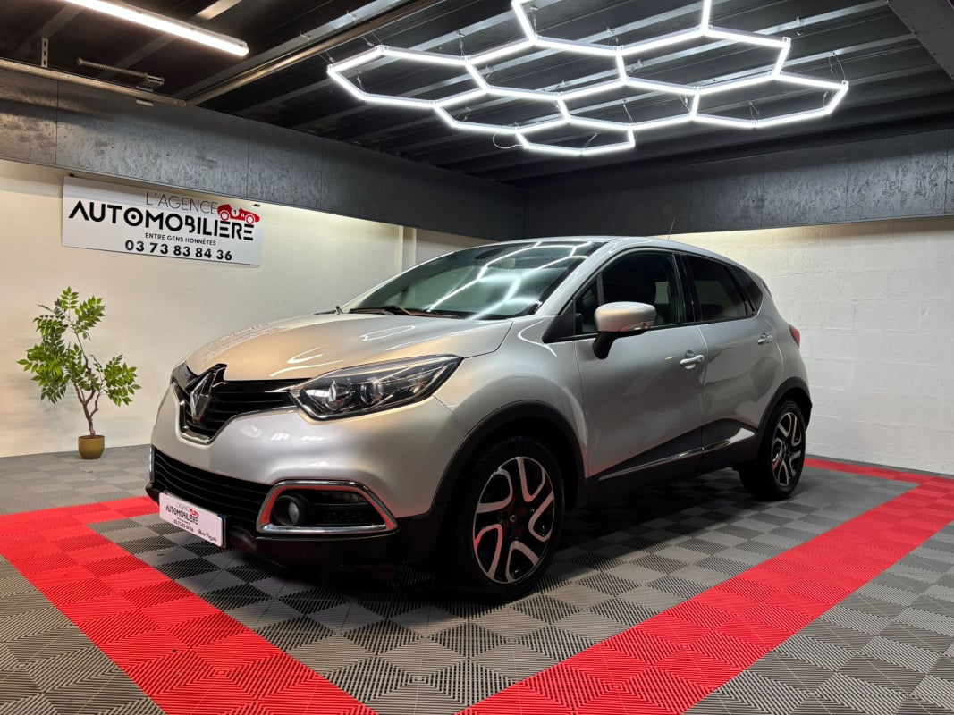 Renault Captur 1.2 TCe 16V EDC6 120 cv Boîte auto — 1