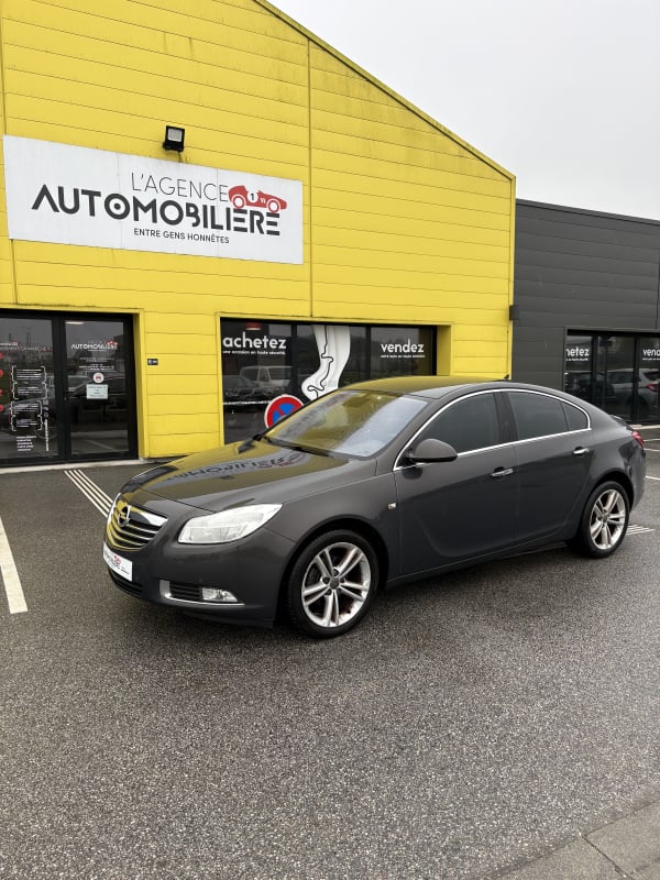 Opel Insignia 2.0 CDTI S&S 130CH — 1